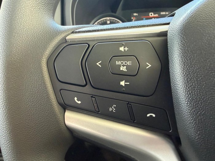 2025 Isuzu D-MAX SX MY24 4X4 Dual Range Mineral White