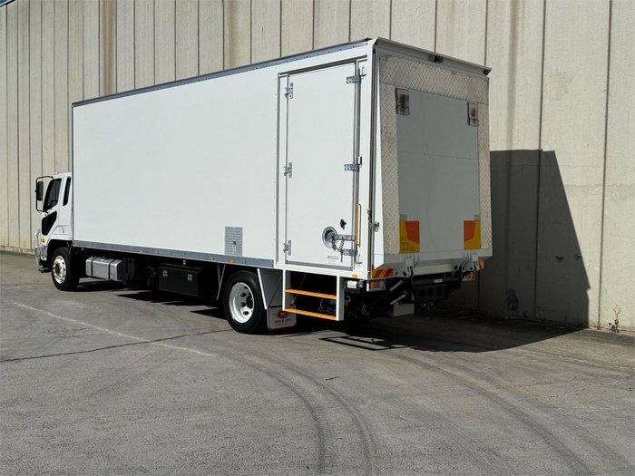 2019 Fuso Fighter 1627