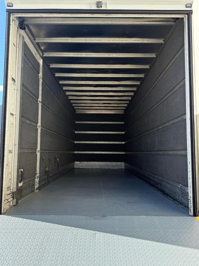 2019 Fuso Fighter 1627
