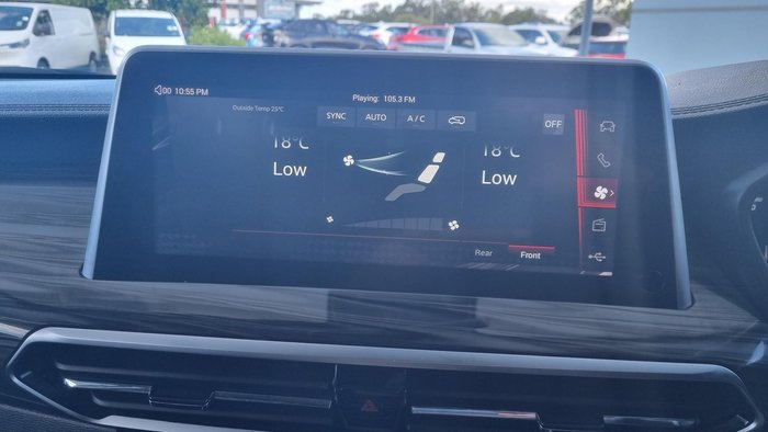 2022 LDV D90 Executive