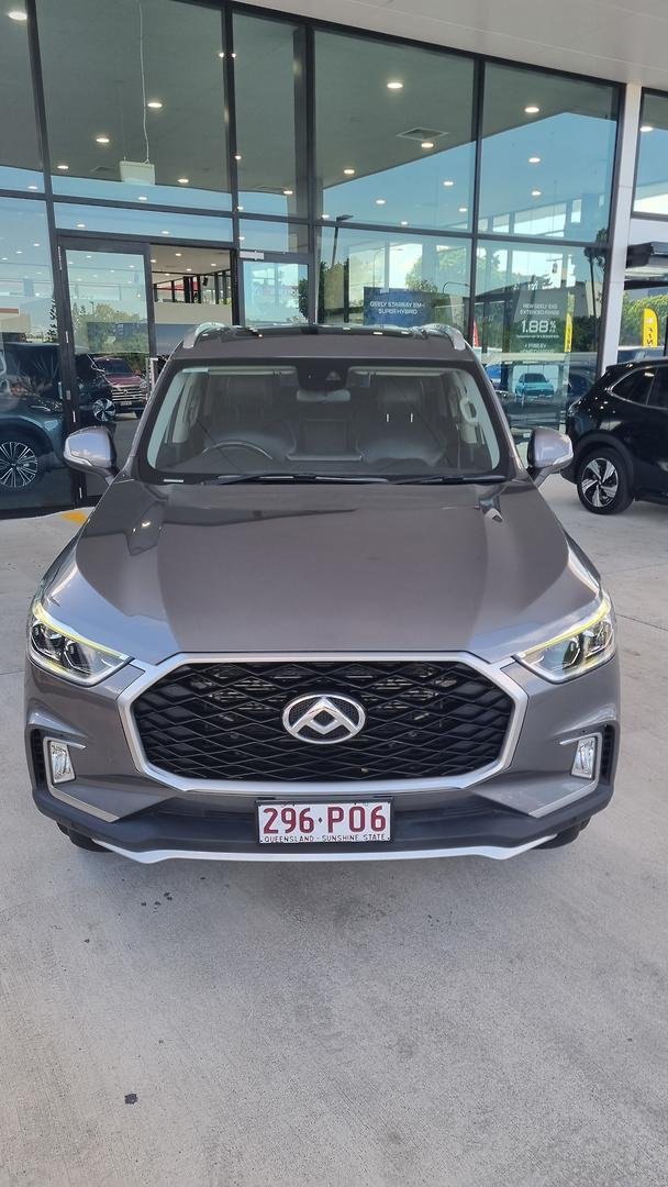 2022 LDV D90 Executive