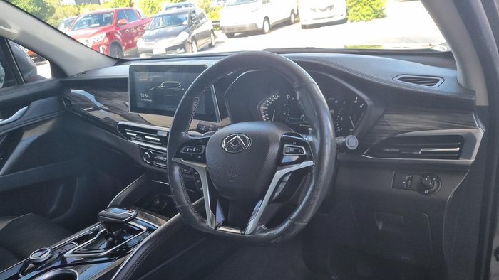 2022 LDV D90 Executive