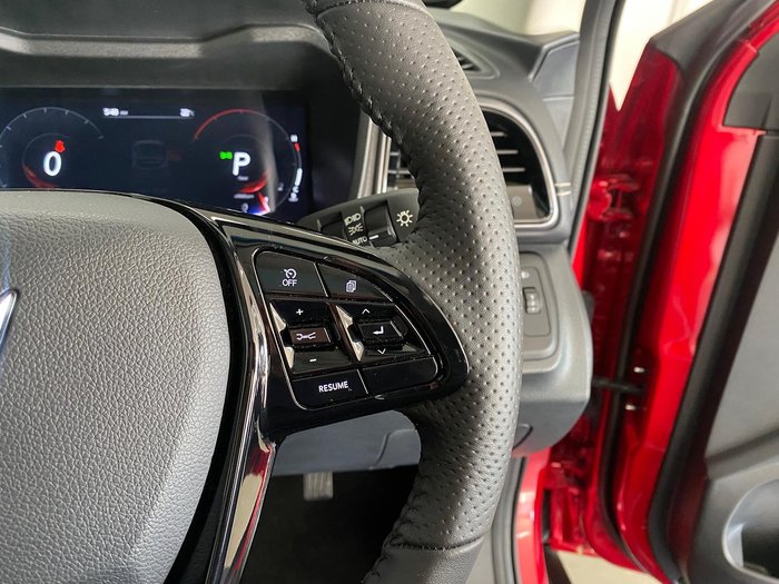 2025 Mahindra XUV3XO AX7L