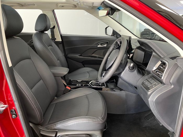 2025 Mahindra XUV3XO AX7L