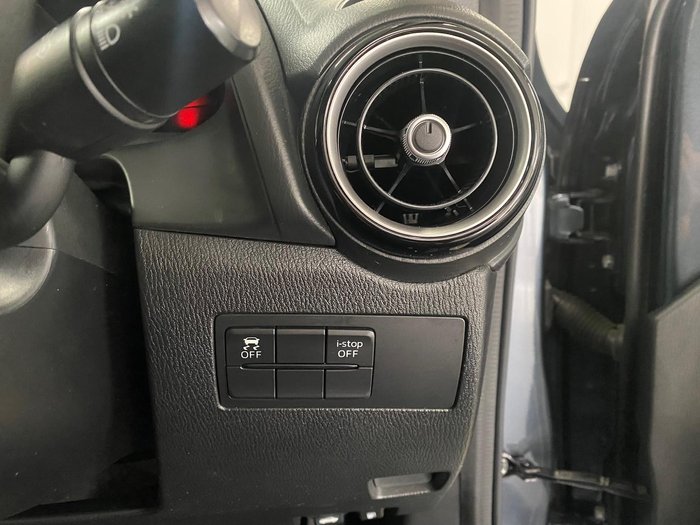 2017 Mazda 2 Maxx