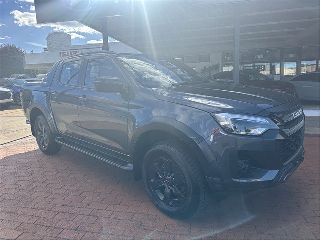 2026 ISUZU D-MAX XT