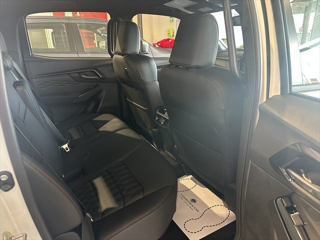 2026 ISUZU D-MAX XT
