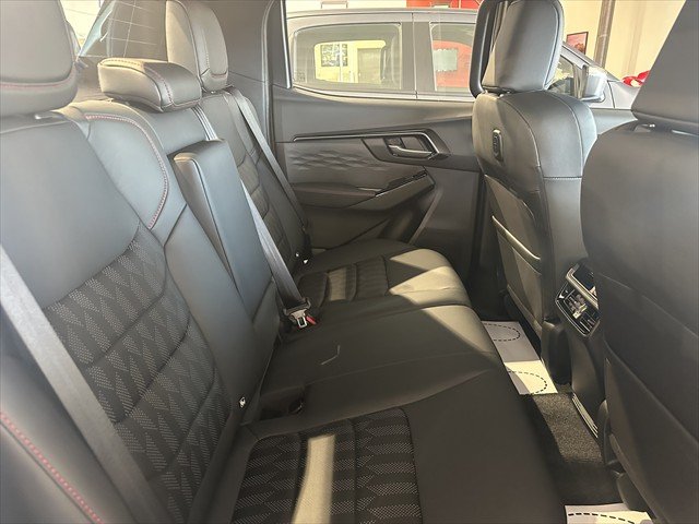 2026 ISUZU D-MAX XT