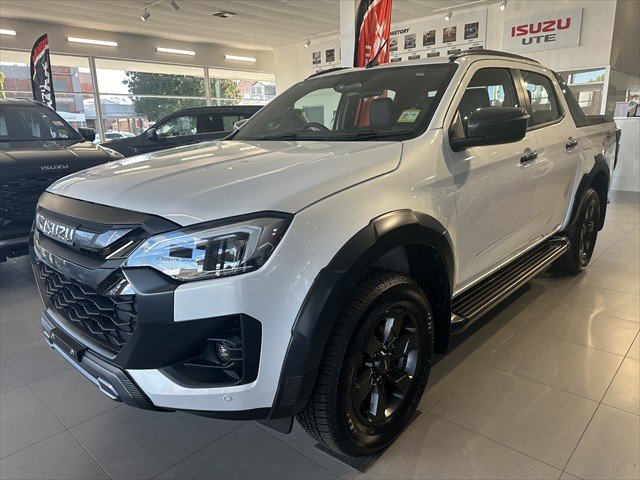 2026 ISUZU D-MAX XT