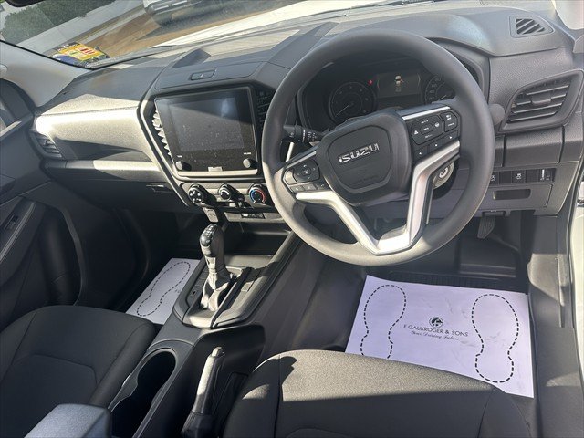 2026 ISUZU D-MAX SX
