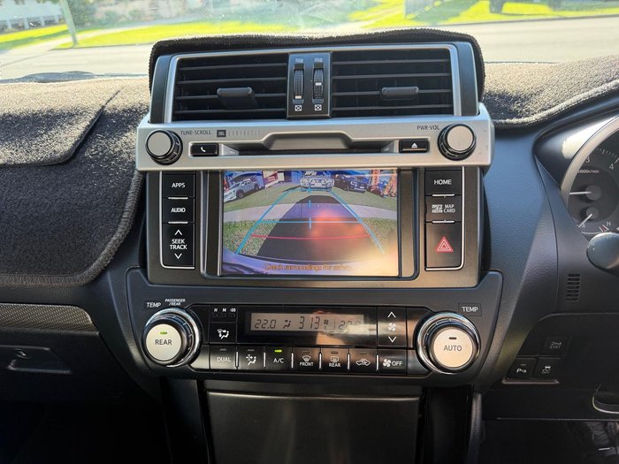2014 Toyota Landcruiser Prado Altitude