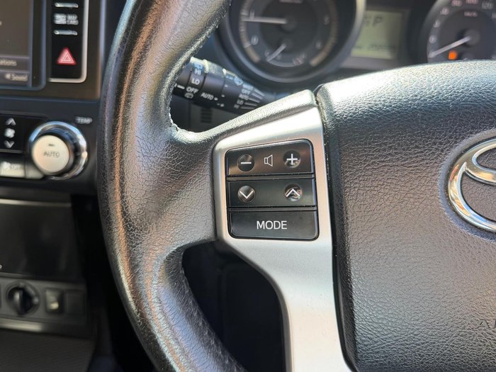 2014 Toyota Landcruiser Prado Altitude