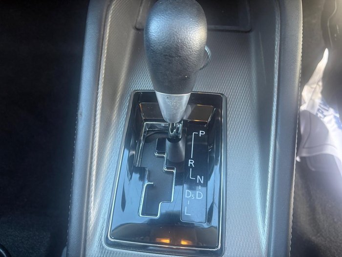 2023 Mitsubishi ASX ES