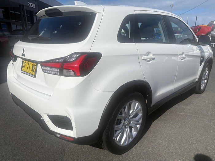 2023 Mitsubishi ASX ES