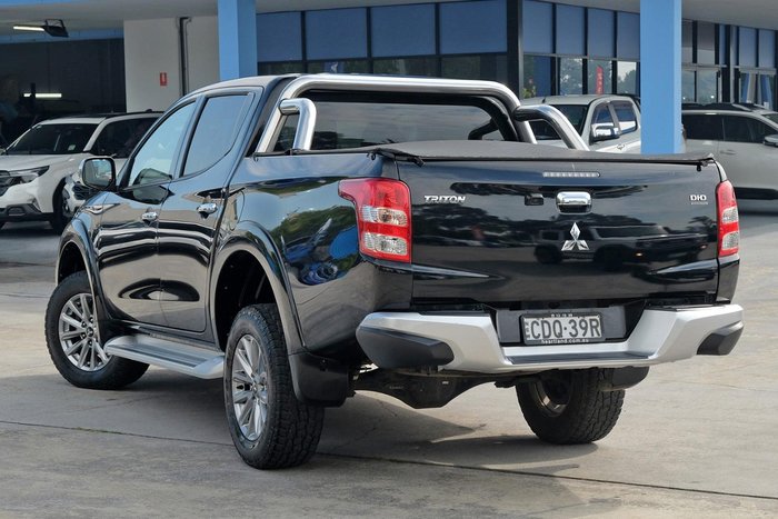 2017 Mitsubishi Triton GLS