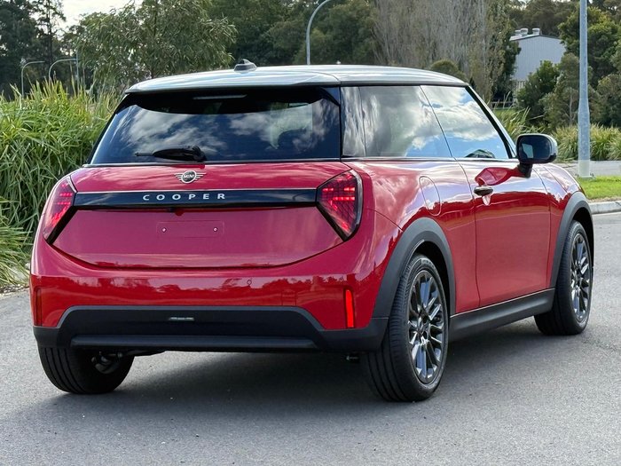 2026 MINI Cooper C Favoured