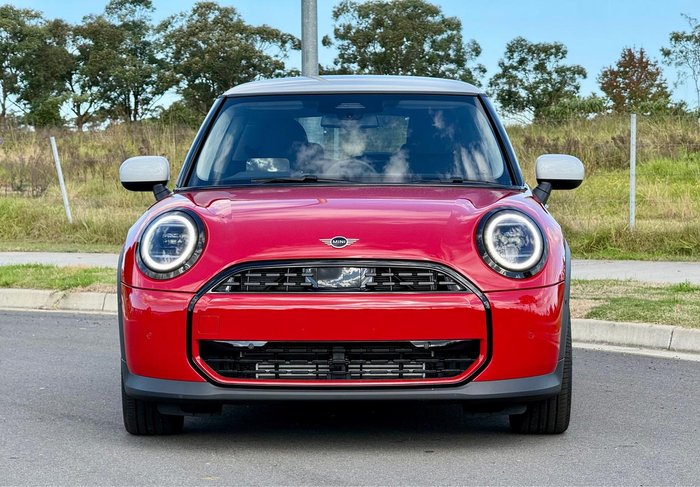 2026 MINI Cooper C Favoured