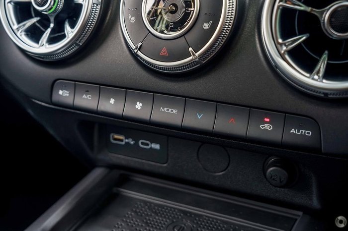 2026 GWM Tank 300 Ultra Hi4-T PHEV