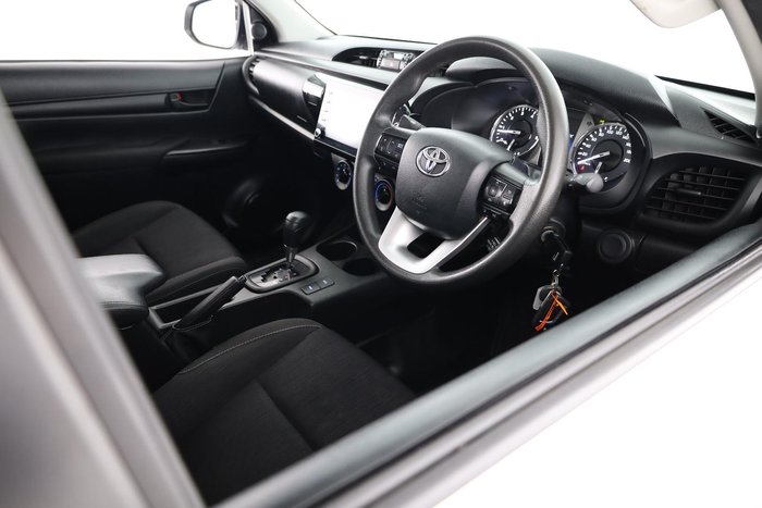 2021 Toyota Hilux SR