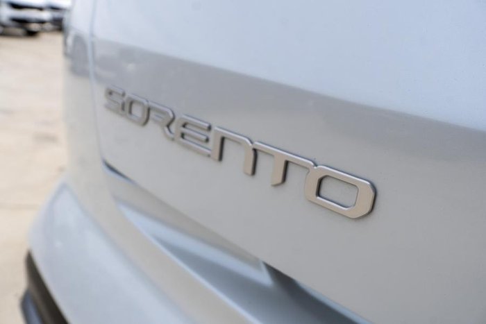2022 Kia Sorento Sport