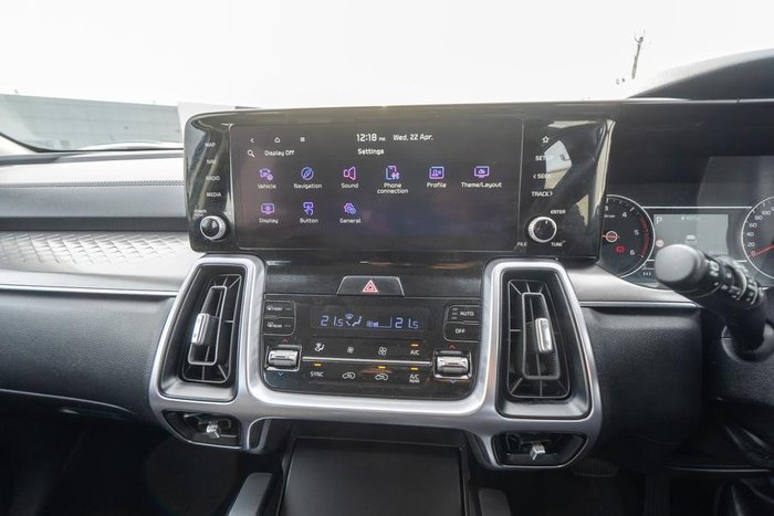 2022 Kia Sorento Sport