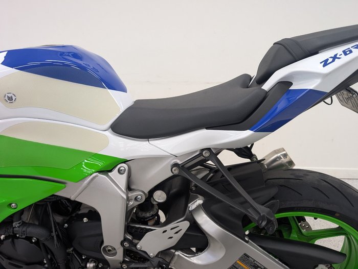 2024 Kawasaki NINJA ZX-6R 40TH ANNIVERSARY Green