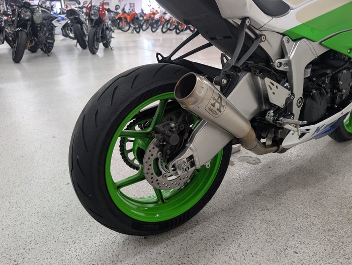 2024 Kawasaki NINJA ZX-6R 40TH ANNIVERSARY Green