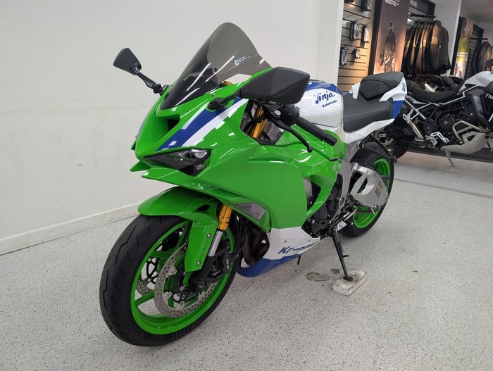 2024 Kawasaki NINJA ZX-6R 40TH ANNIVERSARY Green