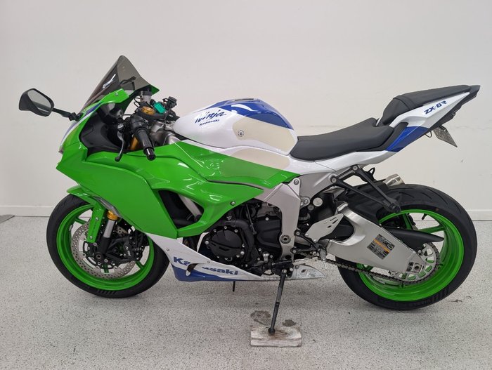 2024 Kawasaki NINJA ZX-6R 40TH ANNIVERSARY Green