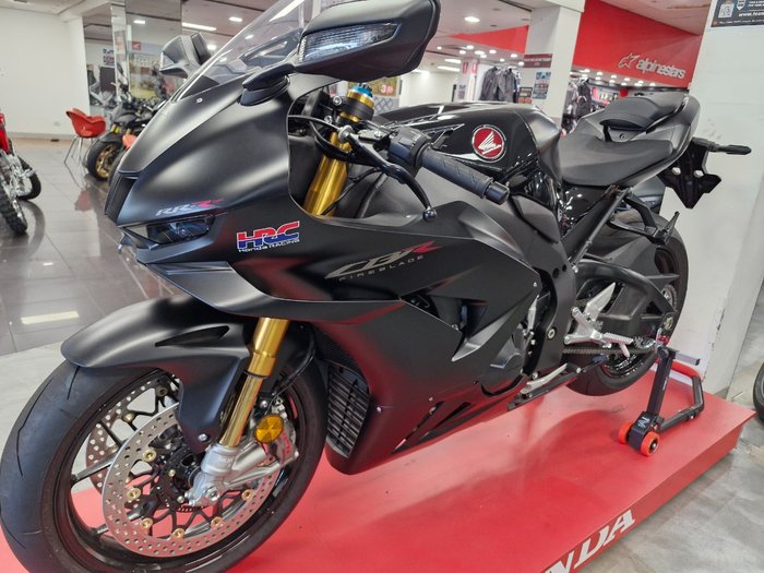2024 Honda CBR1000RR-R SP (FIREBLADE) ABS Black