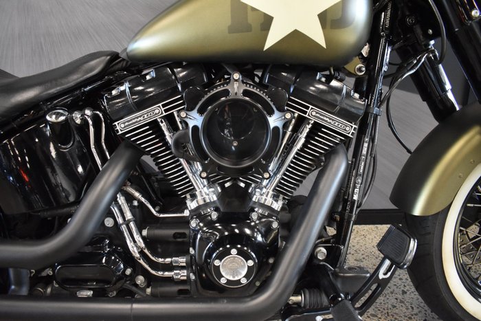 2017 HARLEY-DAVIDSON FLSS SOFTAIL SLIM S