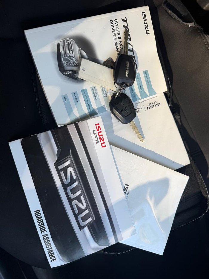 2017 Isuzu D-MAX LS-M