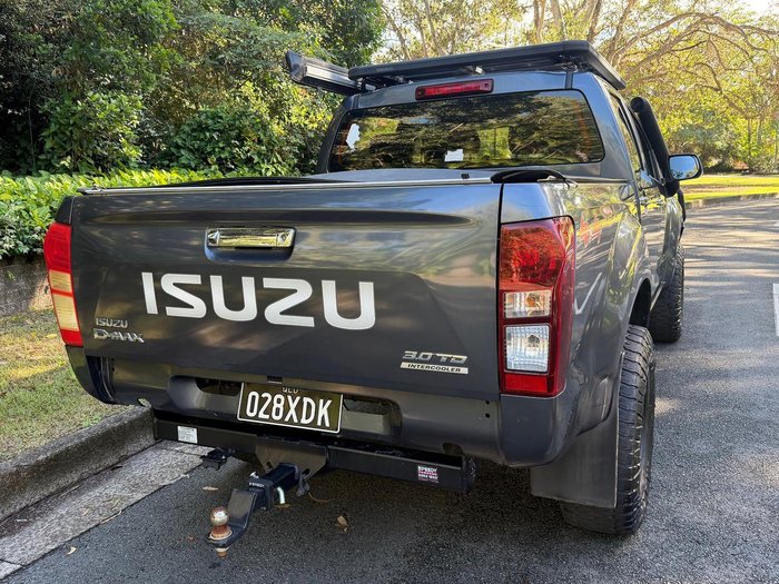 2017 Isuzu D-MAX LS-M