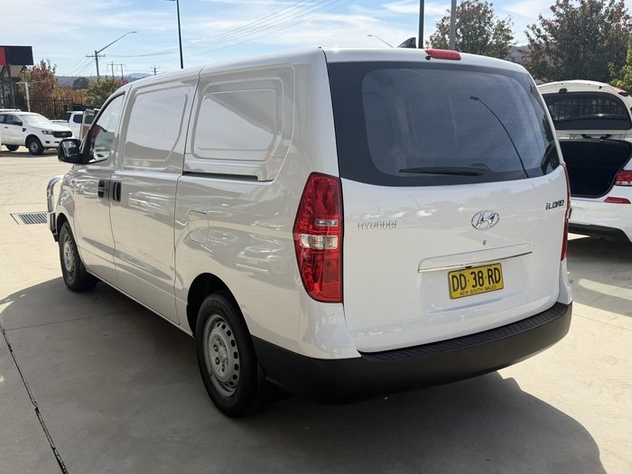 2021 Hyundai iLoad 3S Liftback