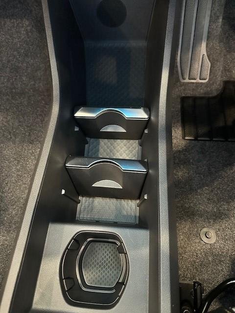 2024 Renault Megane E-Tech Techno EV60 XCB MY24 Night Blue with Diamond Black roof