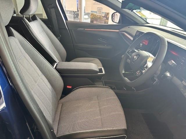 2024 Renault Megane E-Tech Techno EV60 XCB MY24 Night Blue with Diamond Black roof