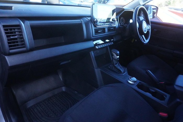 2025 Mitsubishi Triton GLS