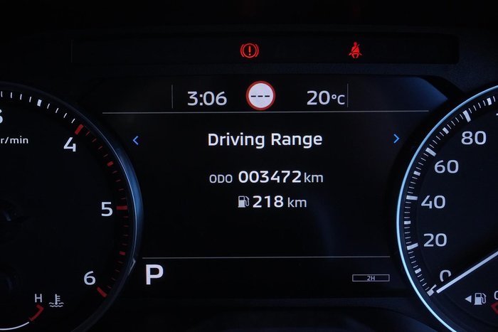 2025 Mitsubishi Triton GLX+