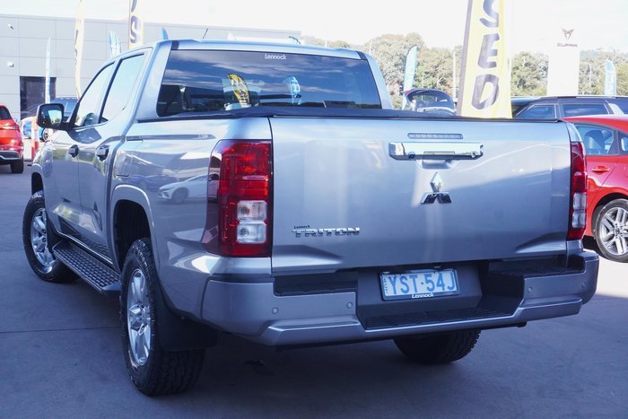 2025 Mitsubishi Triton GLX+