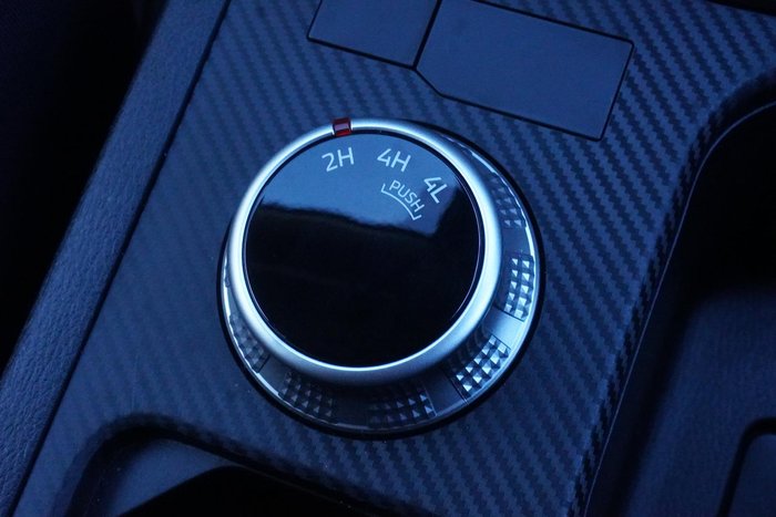 2025 Mitsubishi Triton GLS