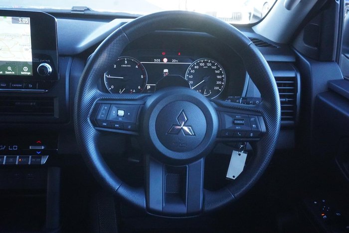 2025 Mitsubishi Triton GLX+