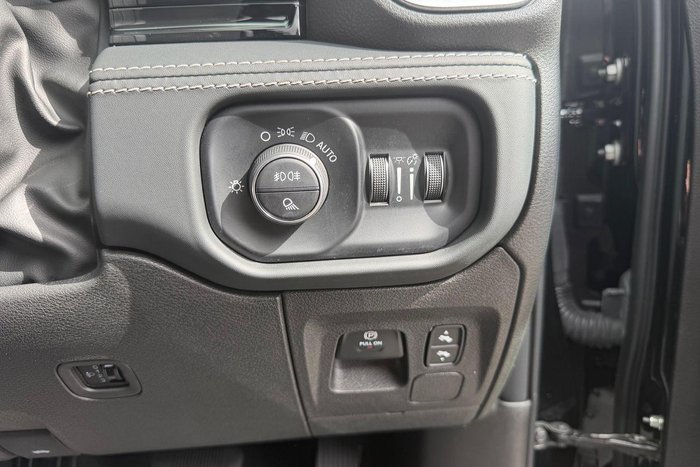 2025 RAM 1500 Laramie Sport Hurricane SO RamBox