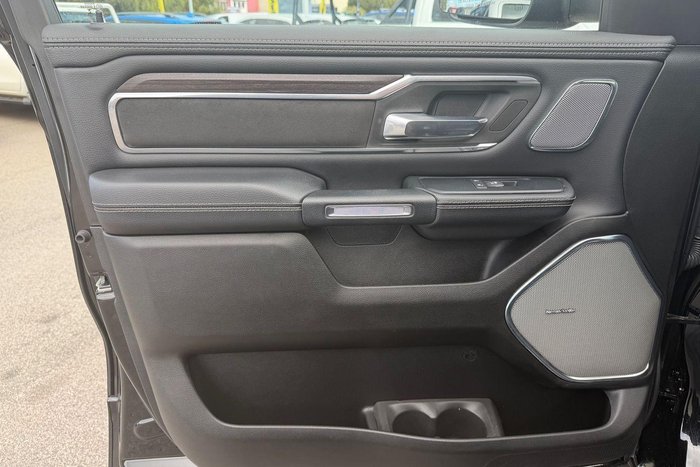 2025 RAM 1500 Laramie Sport Hurricane SO RamBox