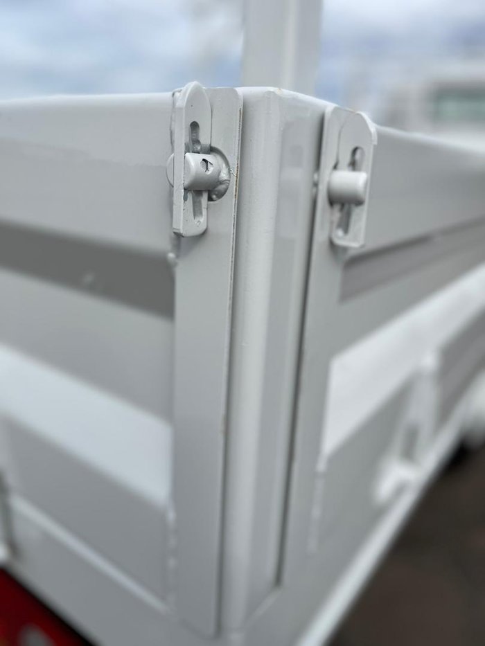 2025 Isuzu N Series NQR 88/80-190 AM D38