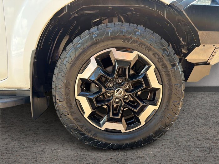 2021 Nissan Navara ST-X