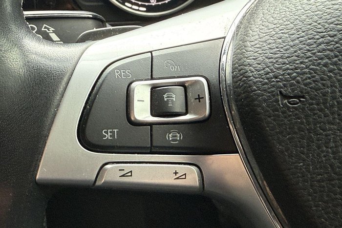 2019 Volkswagen Touareg 190TDI Launch Edition