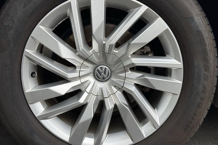 2019 Volkswagen Touareg 190TDI Launch Edition