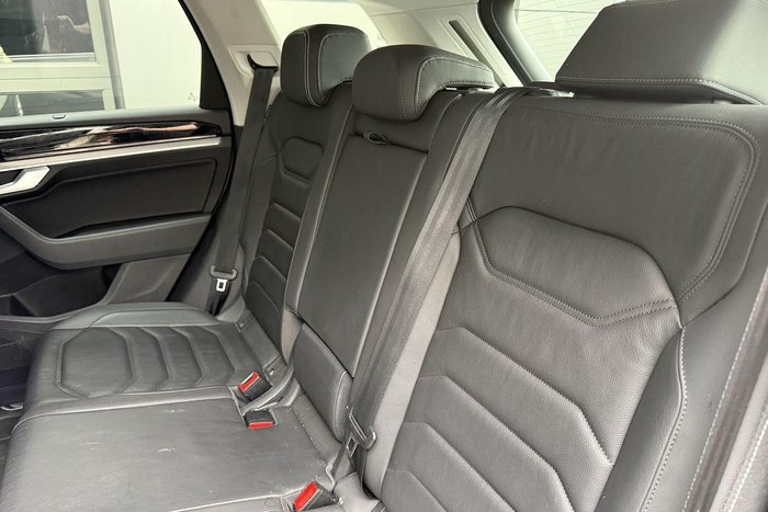 2019 Volkswagen Touareg 190TDI Launch Edition