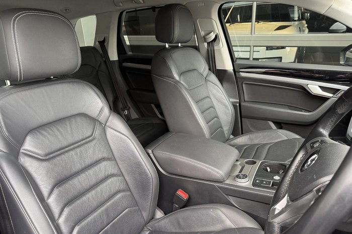 2019 Volkswagen Touareg 190TDI Launch Edition