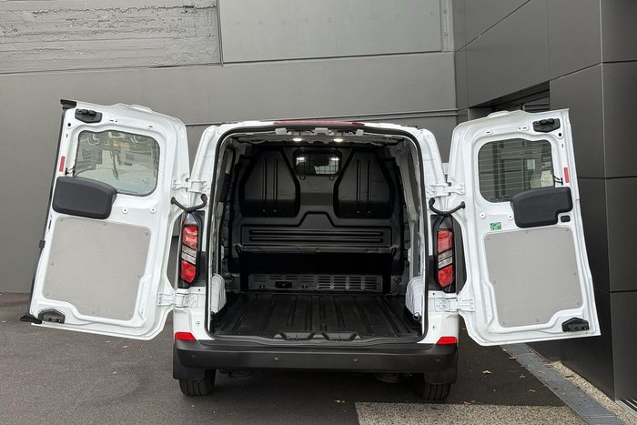 2024 Ford Transit Custom Trend SWB
